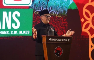 Sekjen PDIP : Bu Risma Sosok Bersih untuk Memajukan Jawa Timur