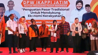 Cagub Risma Dapat Dukungan Ikatan Pedagang Pasar Indonesia di Pilgub Jatim 2024