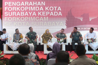 Beri Pengarahan Forkopimcam, PJs Wali Kota Surabaya Tekankan Keamanan dan Ketertiban Jelang Pilkada