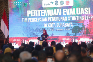 Evaluasi Tim Percepatan Penurunan Stunting, PJs Wali Kota Surabaya Tekankan Kewaspadaan Pra Stunting