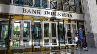Kasus Dana CSR, KPK Geledah Ruangan Gubernur Bank Indonesia
