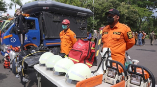 Awas, Surabaya Banjir Lagi! BMKG Peringatkan Cuaca Ekstrem dan Air Laut Pasang 28-31 Desember