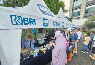 Jangkau Segmen Pasar Baru, BRI BO Surabaya Tanjung Perak Gelar Tunjungan Loop