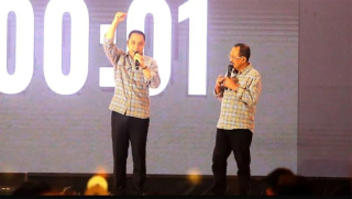 KPU Resmi Tetapkan Eri Cahyadi-Armuji Wali Kota-Wakil Walikota Surabaya 2025-2030