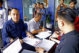 Baca juga : Usai Pelantikan Kepala Daerah, Eri Cahyadi dan Armuji Langsung Ikuti Retret di Magelang