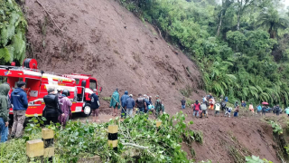 Baca juga : Longsor di Jalur Ngadas Poncokusumo, Akses ke Bromo Terganggu