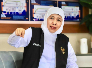 Hasil Survei: 76% Warga Jawa Timur Puas Kinerja Khofifah-Emil