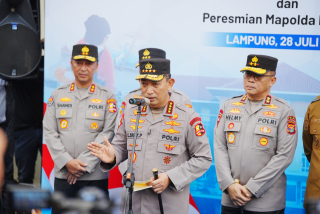 Baca juga : Kapolri Targetkan Bangun 409 SPPG se-Indonesia Akhir Tahun Ini