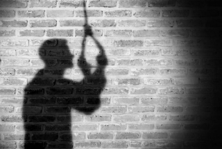 Baca juga : Usaha Bangkrut dan Terjerat Utang, Pria di Wringinanom Ditemukan Meninggal Gantung Diri