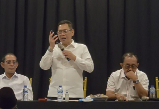 Adies Kadir dan Cak Ji Bela Warga Surabaya, Tantang Klaim Sepihak Pertamina