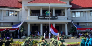 Baca juga : Jadi Sorotan! Pemkot Malang Alokasikan Anggaran Beli Mobil Mewah Alphard dan Fortuner