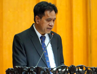 Imam Syafii Semprot Layanan Puskesmas Surabaya: Dokter Kurang, Dana Mengendap Miliaran Rupiah!