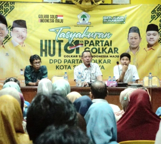 Baca juga : Golkar Surabaya Gelar Parenting Class, Tekankan Peran Keluarga dalam Pendidikan Mahasiswa Baru