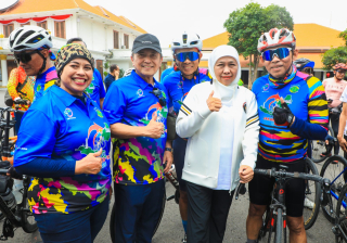 Tour de’ Jakarta–IKN 2025 Disambut Hangat di Surabaya, Lia Istifhama Apresiasi Gubernur Khofifah