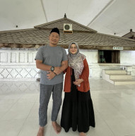Usai Milad, Haul Akbar dan Silatnas IV MOR Internasional : Gus H. Andhika dan Ning Yenna Ziarah ke Sunan Drajat & Ampel