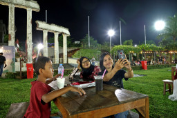 Ngabuburit Seru di Tugu Pahlawan 2026, HTM Mulai Rp5.000 Bisa Kulineran Sekaligus Belajar Sejarah