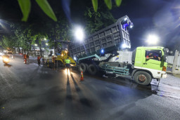 Genjot Pemeliharaan Jalan, Pemkot Surabaya Gelontor Anggaran Rp40 Miliar