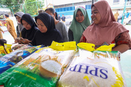 Baca juga : Jelang Ramadan, Pemkot Surabaya Intensifkan Gerakan Pangan Murah Tekan Harga Bahan Pokok