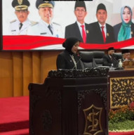 DPRD Surabaya Sahkan Raperda RPPLH 2025–2055, Ning Ais: Payung Hukum Kuat Lindungi Lingkungan dan Masa Depan Kota