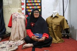 Kisah Pejuang Ekonomi Surabaya yang Bangkit Lewat Pemberdayaan