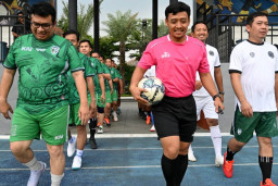 Baca juga : BRI Surabaya Kusuma Bangsa Gelar Mini Soccer Bareng KAI Daop 8