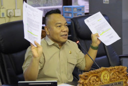 Komisi A DPRD Surabaya Ungkap Perbedaan Data Pelebaran Sungai Kalianak