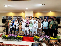 DPRD Surabaya Ajak Anak Yatim Buka Puasa Bersama, Tebar Kepedulian di Ramadan