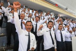 Baca juga : ASN dan PPPK Kota Surabaya Ucapkan Terima Kasih Kepada Wali Kota Eri Cahyadi Usai Terima THR