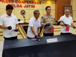 Jatanras Polda Jatim Tangkap 3 Warga Lereng Tengger Bromo yang Diduga Lakukan Pemeraan Rp200 Juta  