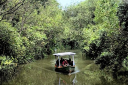 Gerakkan Ekonomi Warga, Wali Kota Eri Cahyadi Fokus Koneksi Infrastruktur Jalan di Tahun 2026-2027
