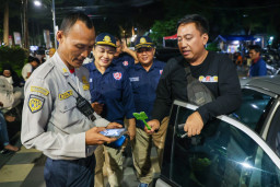 Sinergi Pemkot–Polisi Diperkuat, Wali Kota Eri Cahyadi Genjot Parkir Digital demi Kenyamanan Warga