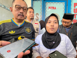 Baca juga : Ratusan Siswa Diduga Keracunan MBG, Armuji Hentikan Sementara Operasional SPPG Tembok Dukuh