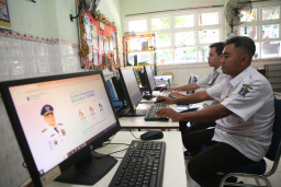 Baca juga : KPK Bongkar Pemetaan Risiko SPMB: Pungli, Titipan, dan Manipulasi Data Masih Marak