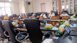 Kala Komisi D Keluarkan Taring, Melawan Kakunya Birokrasi Demi Masa Depan Kuliah Mahasiswa