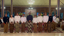 Sentana Dalem Trah Pakubuwono II hingga XIII Bersatu, Dorong Peneguhan PB XIV Hangabehi