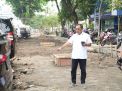 Dua Kejadian Mobil Ambles Akibat Pengerjaan Saluran, Wawali Armuji Perintahkan Kontraktor Perhatikan Keselamatan Warga