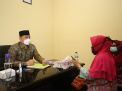 Mengadu soal BPJS ke Eri Cahyadi, Ibu Ini Menangis tak Bisa Berobat
