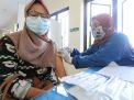 Pendaftar Online untuk Vaksinasi COVID-19 usia 18 Tahun ke Atas di Surabaya Tembus 180 ribu Orang