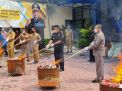 Baca juga : Pemkab Tulungagung Dan Bea Cukai Musnahkan 99.056 Batang Rokok Ilegal