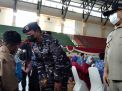 Pangkoarmada II Tinjau Vaksinasi Masal di Tulungagung