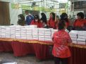 Wujud Toleransi Antarumat, Warga Tionghoa Jombang Berbagi Takjil