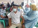 700 Warga Desa Kertorejo Jombang Berbondong-bondong Ikuti Vaksinasi