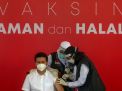 FOTO: Gelombang Pertama Vaksinasi di Jawa Timur