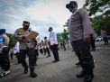 FOTO: Kapolrestabes Surabaya Berikan Piagam Penghargaan