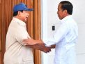 Prabowo Subianto Jalani Operasi Kaki, Presiden Jokowi Ikut Menjenguk