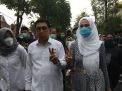 Jalan Kaki ke TPS, Machfud Arifin: Kita Serahkan pada Allah