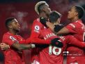 Liverpool-MU Bersaing Sengit, Chelsea Melorot