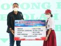 Pelajar SD SMP se-Surabaya Serahkan Bantuan ke Sesama Pelajar Terdampak Pandemi Covid-19