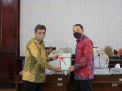 Baca juga : Pemkot Surabaya Terima 142 SHP dan 44 PBT, Wali Kota Eri Cahyadi: Pengamanan Aset segera Terwujud