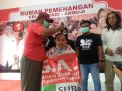 Eri Cahyadi-Armuji Menang Hitung Cepat, Putra Risma Potong Gundul